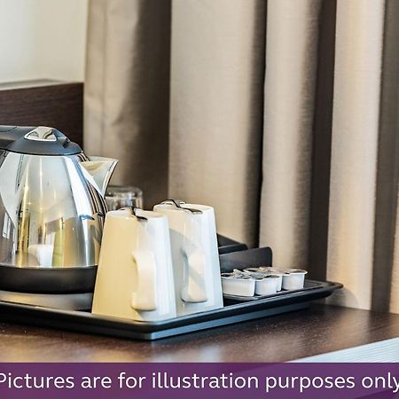 Premier Inn Duesseldorf City Centre Екстер'єр фото